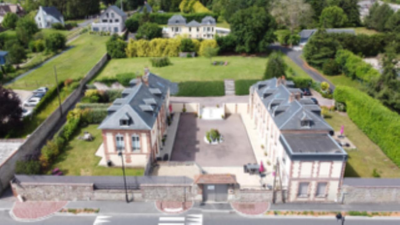 D'Anciennes "Chambres De Bonnes" Honfleur Exterior photo